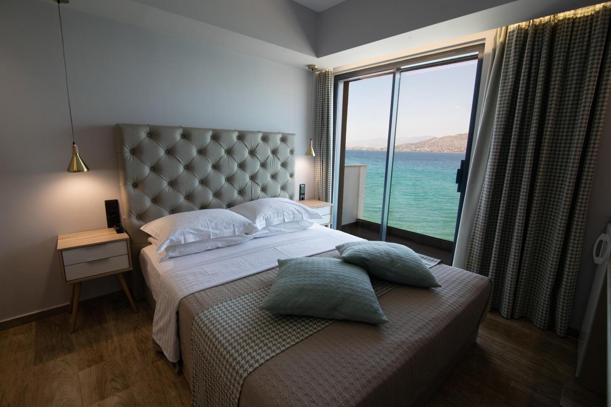 Aianteion Bay Luxury Hotel & Suites Aiándion Oda fotoğraf